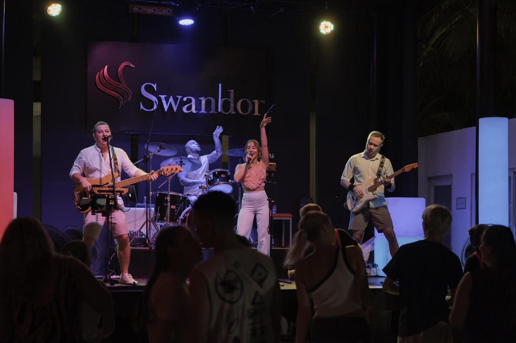 Swandor Station touristique